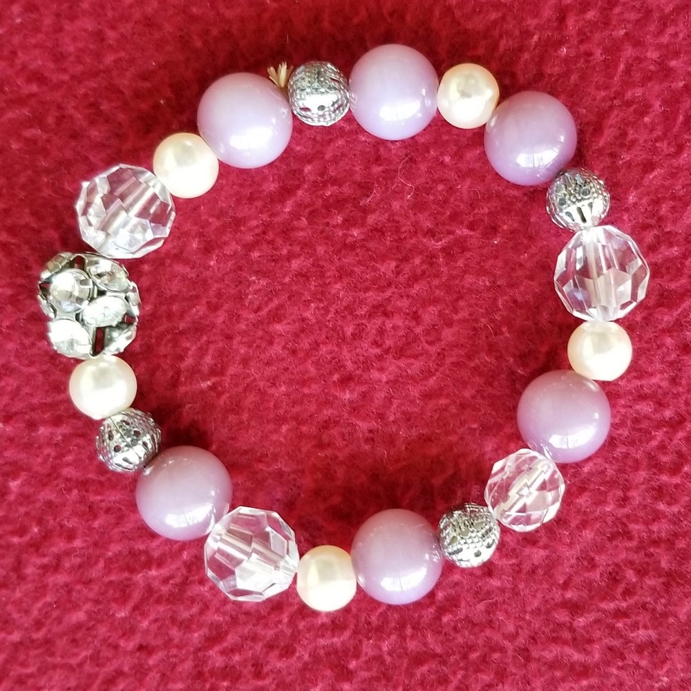 Multicolor beaded bracelet